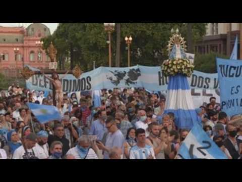 Thousands march in Argentina ahead of abortion debate