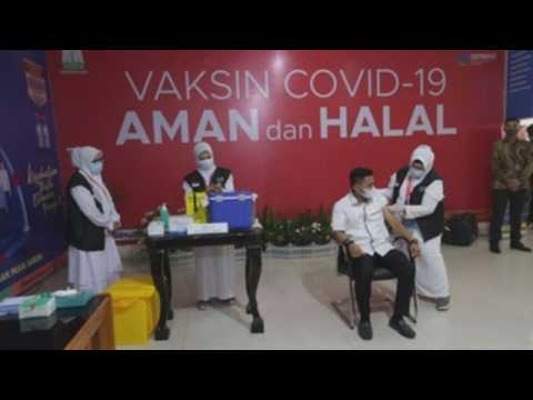 COVID-19 vaccination continues in Indonesia