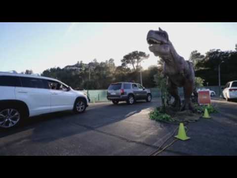 Jurassic Quest holds drive-thru dinosaur experience in California