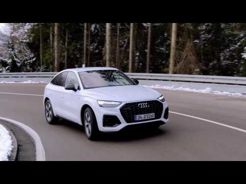 Audi Q5 Sportback 40 TDI quattro in Glacier white Driving Video