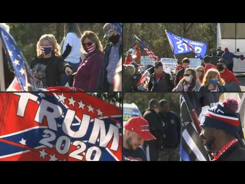 Trump supporters buy merchandise before Georgia runoff rally