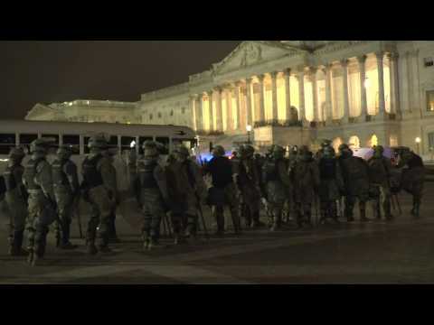 National Guard arrives at US Capitol as curfew comes into force