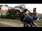 Motorcycle stunt rider draws huge crowds in Venezuela