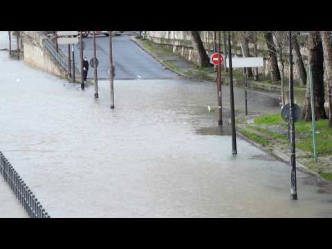 Rising Seine renders Paris riverbanks inaccessible
