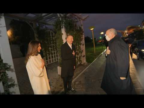 Erdogan welcomed by Azerbaijani president Aliyev in Baku