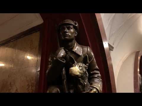 Moscow metro warns passengers not to touch 'good luck' statue