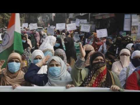 Indian muslims protest in Kolkata against farm reforms