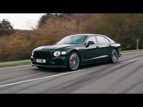 Bentley Flying Spur V8 in Barnato Driving Video