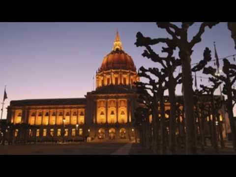 San Francisco landmarks lit up to honor American lives killed by COVID-19