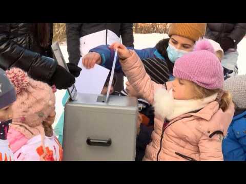 D is for democracy: Swiss preschoolers learn to be good citizens