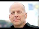 Bruce Willis malade, atteint de démence : il apparaît affaibli sur une photo rendue publique.....