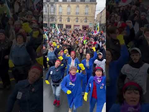 Les enseignantes du FSU lors de la mobilisation du 7 mars contre la réforme des retraites