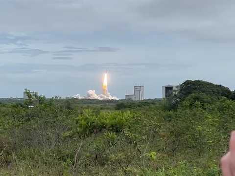 VIDEO : Dcollage Ariane 5