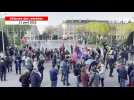 VIDÉO. Les opposants à la réforme des retraites font du bruit devant la mairie de Saint-Nazaire
