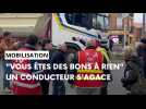 Un conducteur agacé lors du blocage