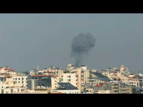 Smoke billows following renewed Israeli strikes on Gaza City