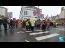 Emmanuel Macron à Dunkerque : quelques manifestants en marge de sa visite sur le thème de la réindustrialisation