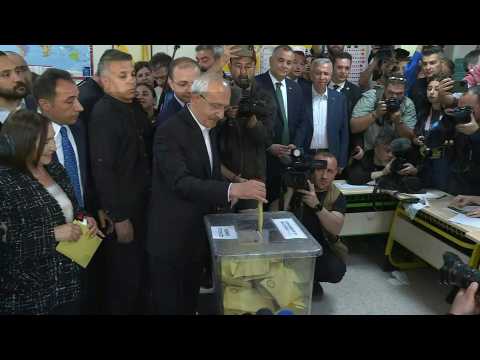 Kemal Kilicdaroglu, Turkey's opposition leader casts his vote
