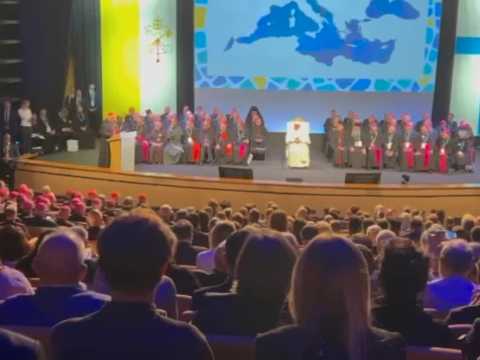 VIDEO. Début du discours du pape au Palais du Pharo
