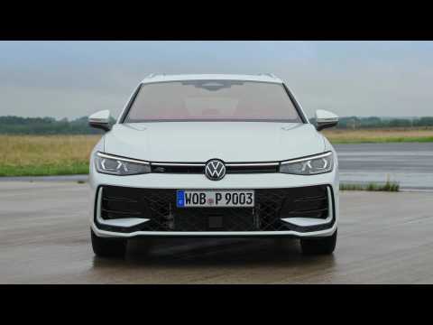 The new Volkswagen Passat R-Line Exterior Design