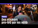 IVG : On a suivi les colleuses de #NousToutes dans leur opération sur les Velib de Paris