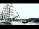Armada 2023: les plus beaux bateaux du monde redescendent la Seine sous la pluie