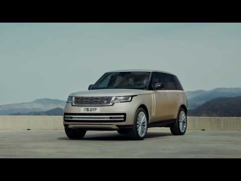 The new Range Rover P530 AWD in Satin Finish Preview