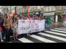 Calais : plus de 400 personnes à la première Marche des fiertés