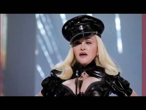 VIDEO : Madonna ralise et joue dans un biopic sur sa vie