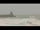 India: high tide, strong winds as Cyclone Biparjoy nears