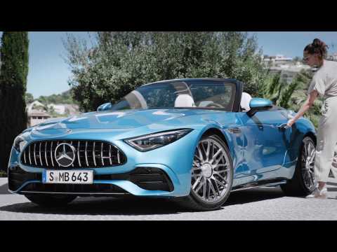 The new Mercedes-AMG SL 43 Driving Video