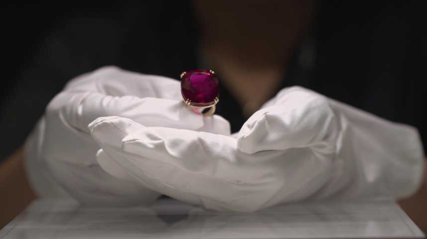 RARE ! RUBIS TRAITé ROUGE POURPRE D AFRIQUE DE 3,99 CARATS ★★ p469.135t