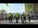 La police polonaise saisit le bâtiment du lycée russe de Varsovie
