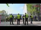 La police polonaise saisit le bâtiment du lycée russe de Varsovie