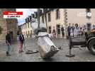 VIDÉO. Festival de Cornouaille : l'imposante statue de Sainte-Cécile est arrivée à Quimper
