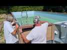 Installation de la piscine au camping d Attigny