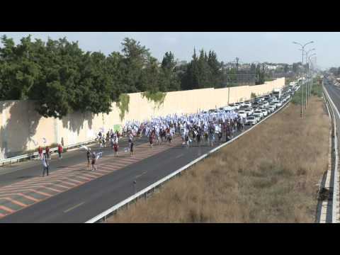Israelis block highway in protest against judicial overhaul