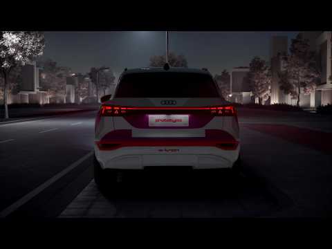 Audi Q6 e-tron prototype – Digital OLED rear lights
