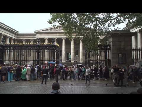 Scene outside the British Museum after stabbing leads to brief evacuation
