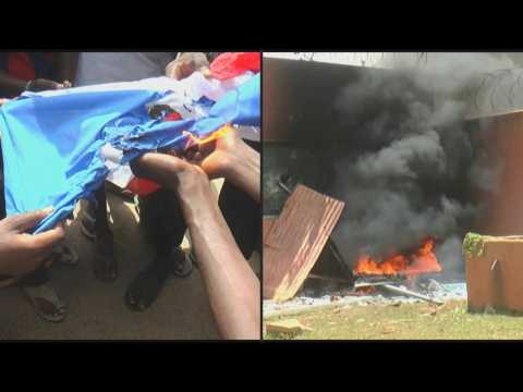 Niger: demonstrators burn French flag and attack the French embassy
