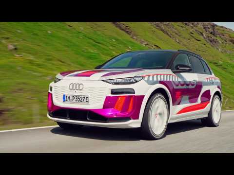 Audi Q6 e-tron Experience – Prototype Drive - Driving Video