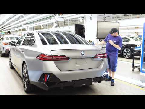 Production of the BMW 5 Series at BMW Group Plant Dingolfing - Assembly - Testing and Finish Area