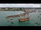 VIDEO. L'arrivée spectaculaire des bateaux du festival du Chant de marin à Paimpol