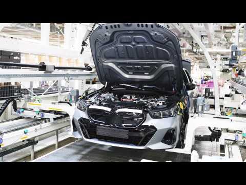 Production of the BMW 5 Series at BMW Group Plant Dingolfing - Assembly