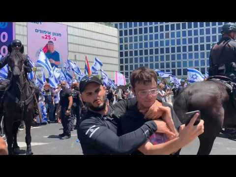 Israelis protest after judicial reform clause vote