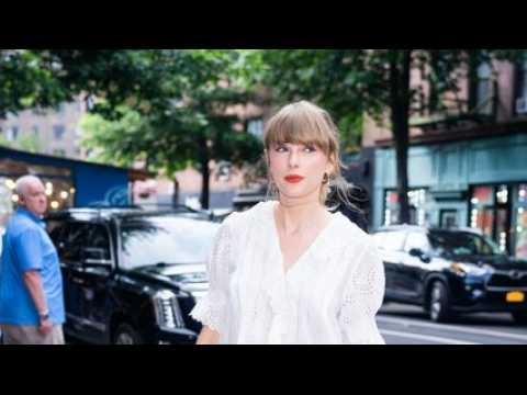 VIDEO : Taylor Swift : en couple avec un clbre sportif ?