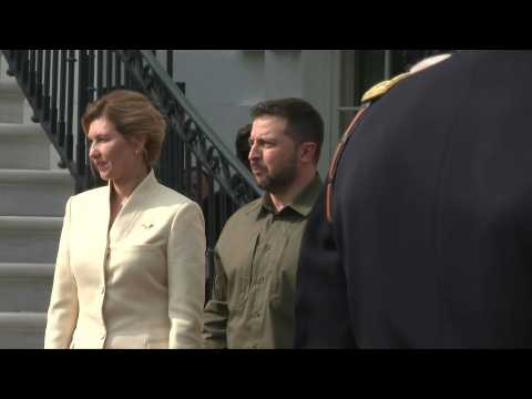 Zelensky arrives at the White House to meet Biden