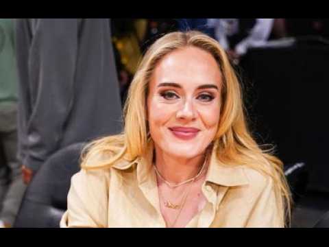 VIDEO : Adele : la chanteuse s?est-elle mariée secrètement à son compagnon Rich Paul ?