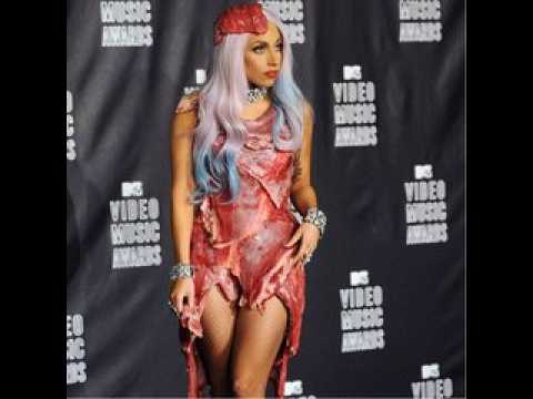 VIDEO : Lady Gaga : sa robe en viande expose au muse
