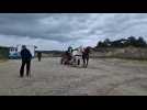 Des bénévoles nettoient la plage du Crotoy dans le cadre de Hauts-de-France propres